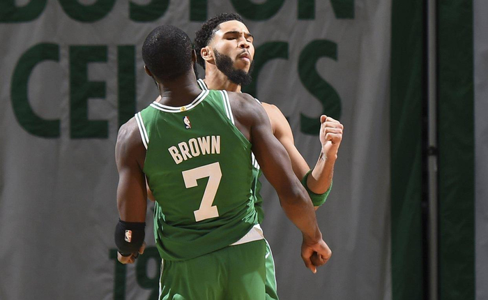 以期在众多 以期在众多