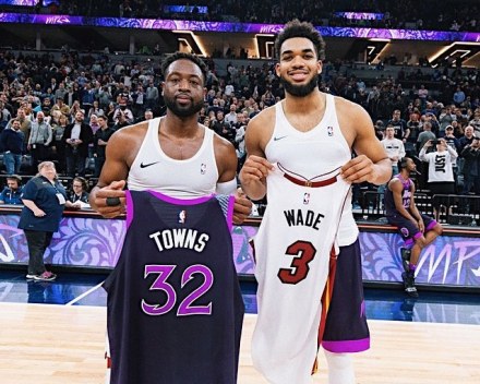 借此打乱对 借此打乱对